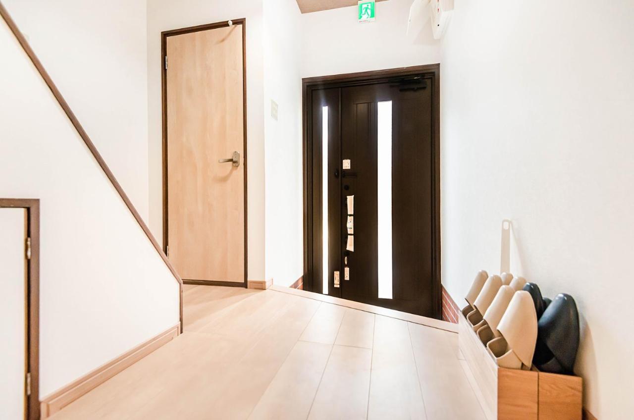 桜の宿赤金three Two Toilets Kyōto